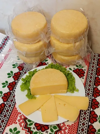 Напівтвердий сир Качотта - 2
