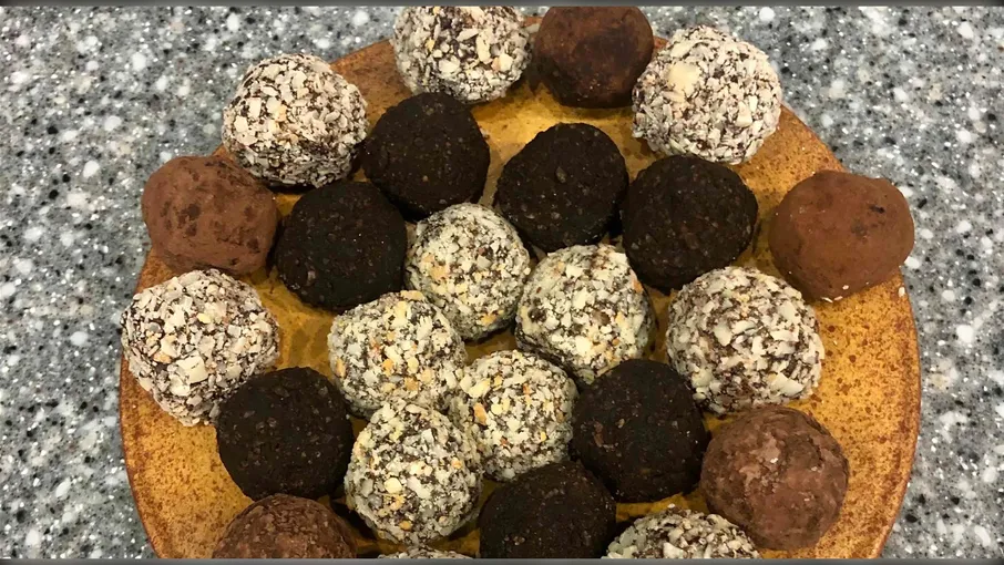 Асорті авторських шоколадних трюфелів 6 шт - 3